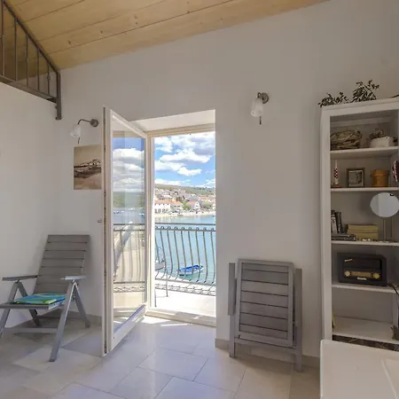 Ferienhaus Stonehouse Popozo *