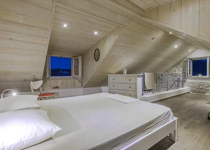 Stonehouse Popozo 펜션 프리모스턴