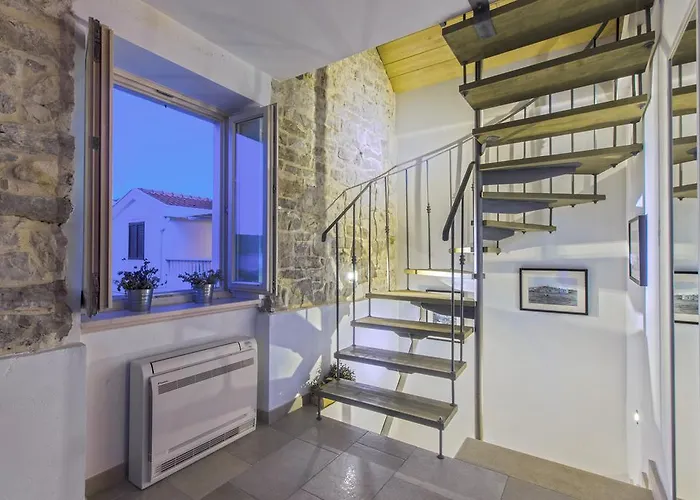 Stonehouse Popozo 펜션