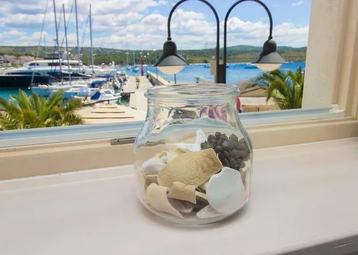 Stonehouse Popozo * 普利莫顿